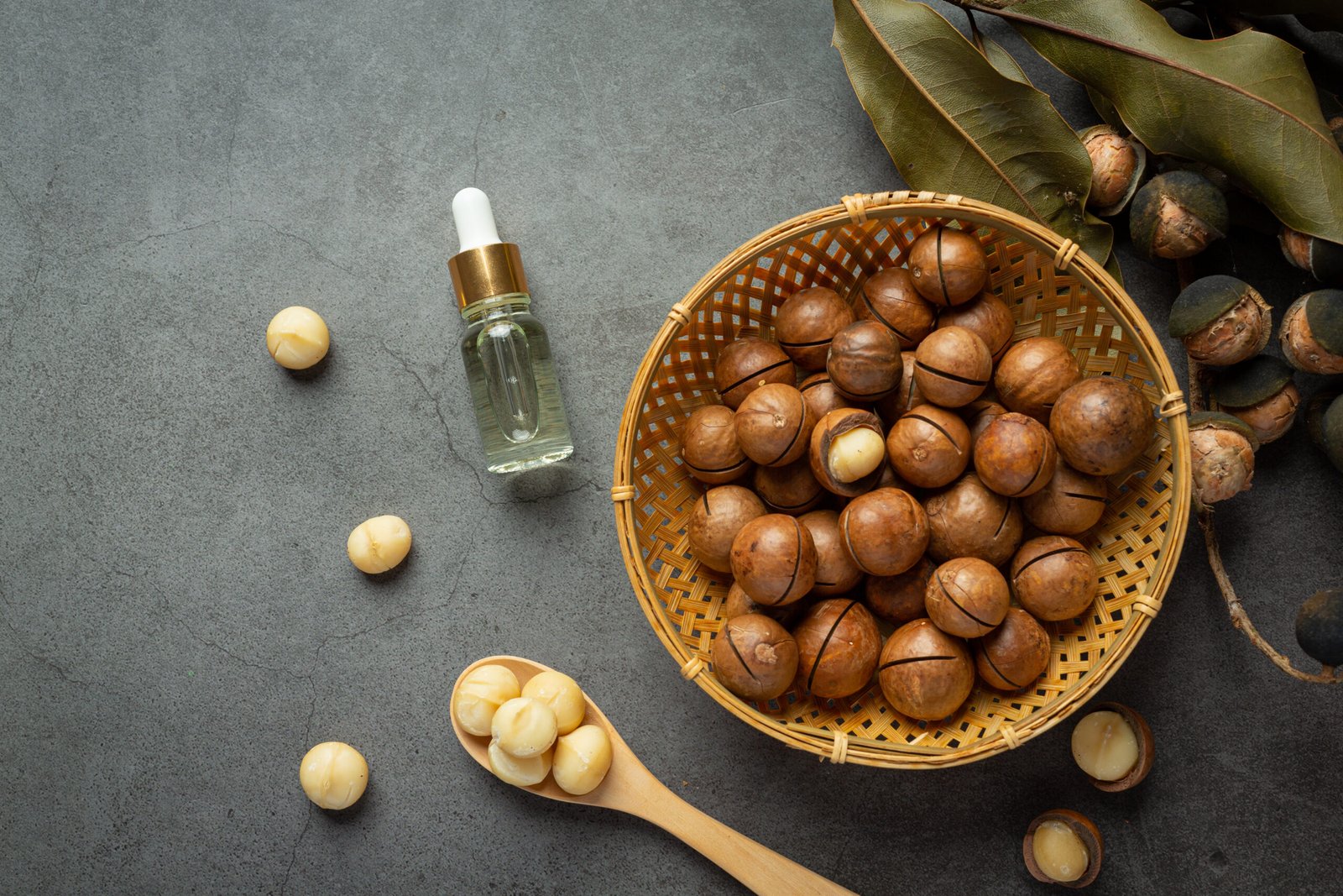 macadamia oil for relaxing treatment